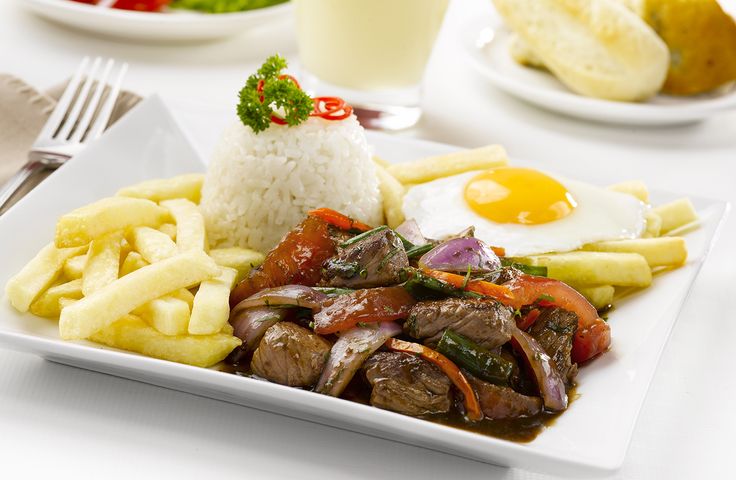 Plato peruano